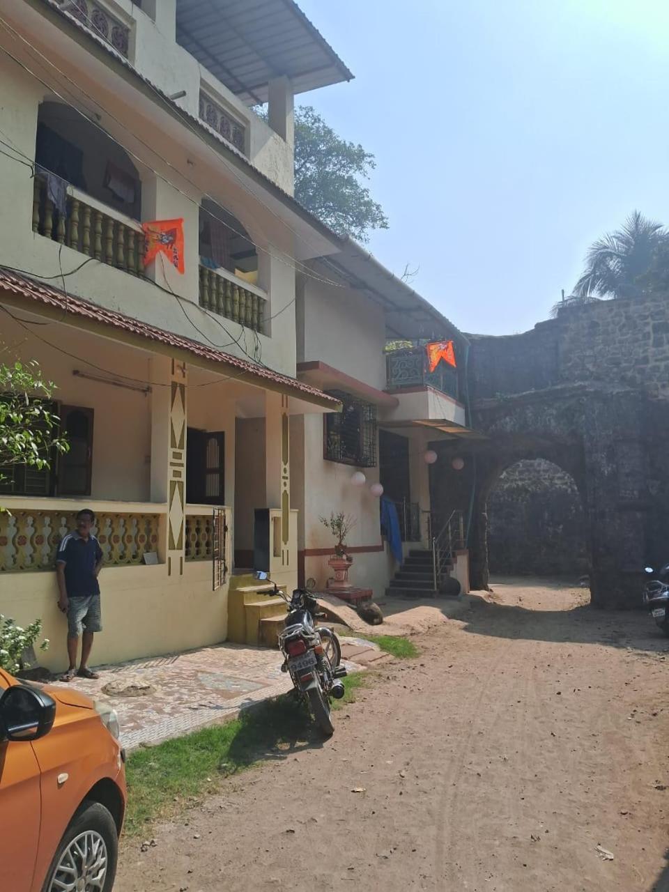 Savitri Cottage Алибаг Екстериор снимка
